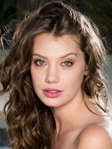 Elena Koshka